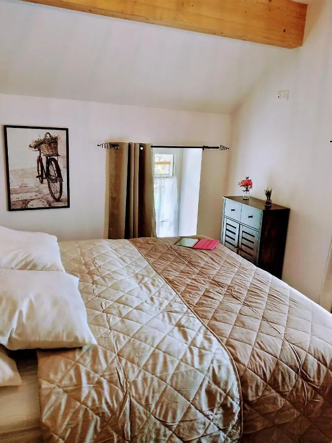 Chambre D Hotes Avec 2 Petits Dejeuners Ou Gite Najac